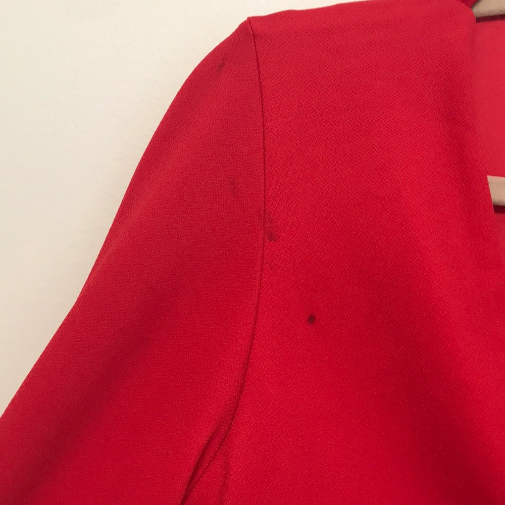 Red Crop top - Picture 2 of 2